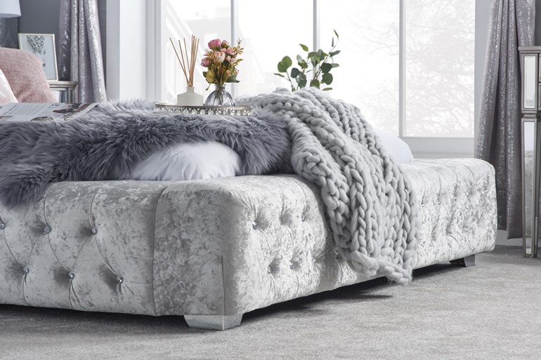 Grande Fabric Bed