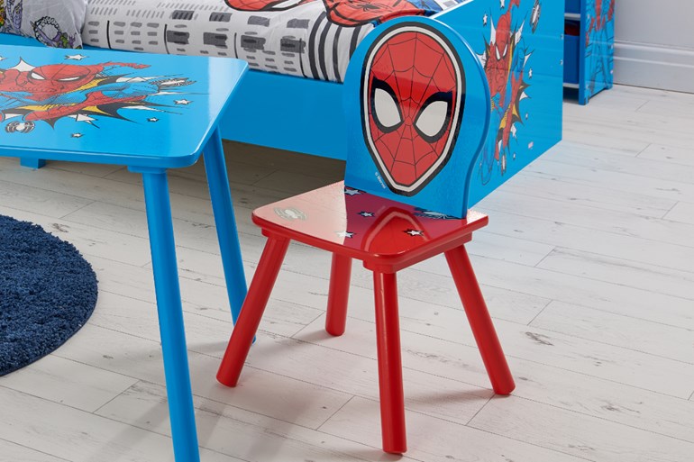 Marvel SpiderMan Childrens Play Table & Two Chairs