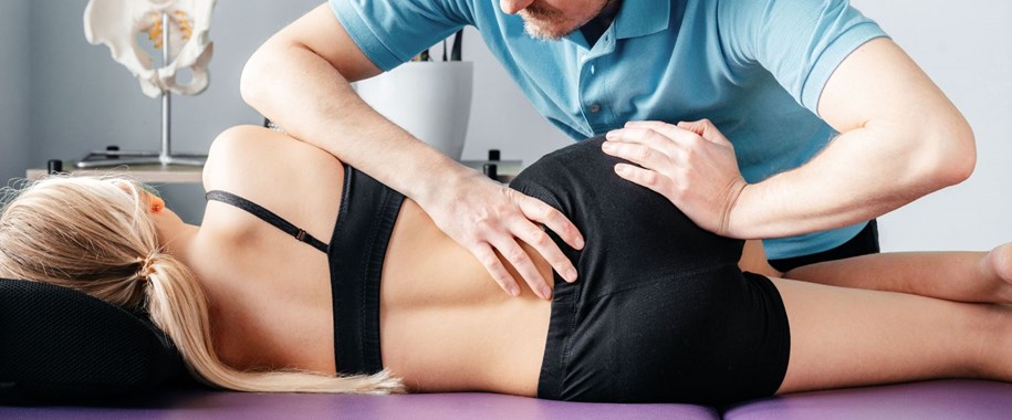 The Best Sleeping Position for Sacroiliac Joint Pain