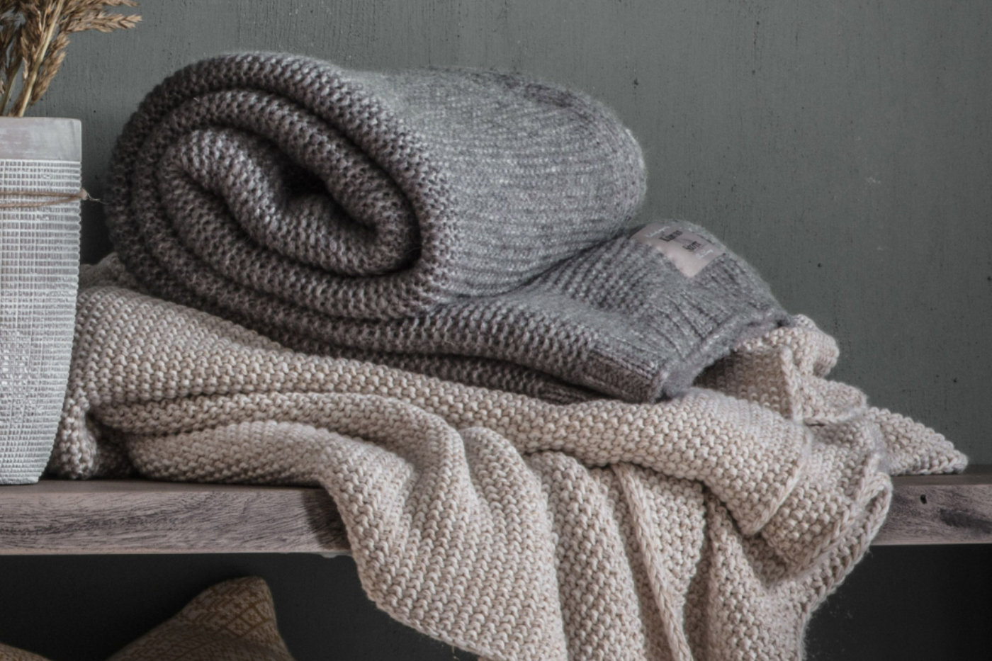 View Grey Chunky Soft And Stylish Knitted Throw 1700mm x 1300mm Made Using Natural Materials Suits use For Chair Or Bed information