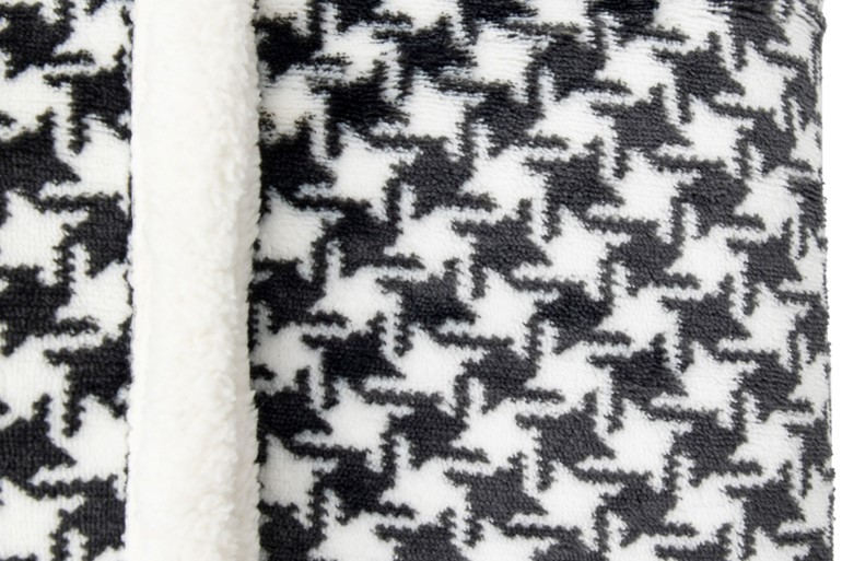 Dogtooth Sherpa Throw