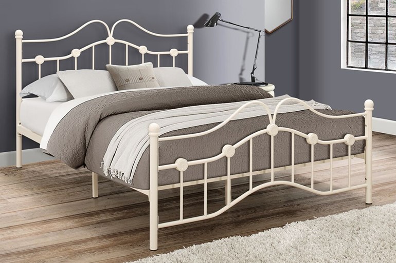 Canterbury Metal Bed