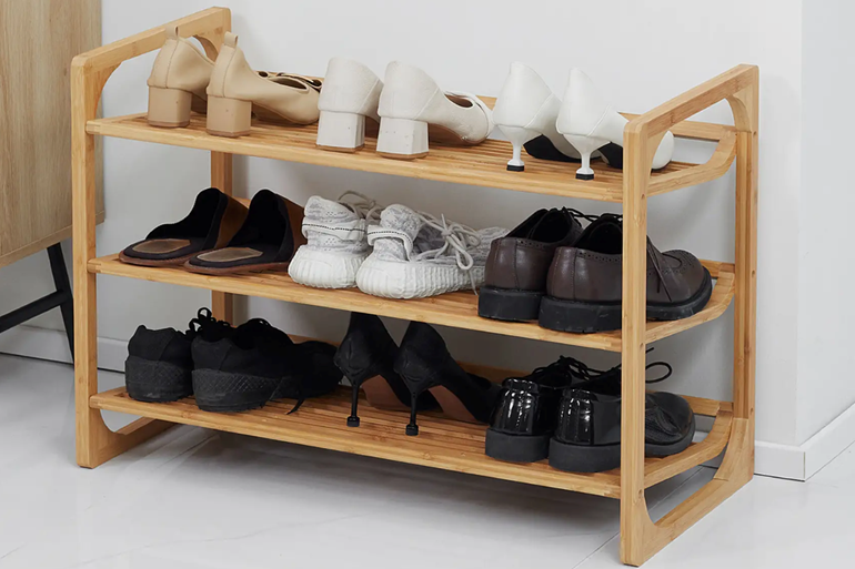Selma Shoe Storage