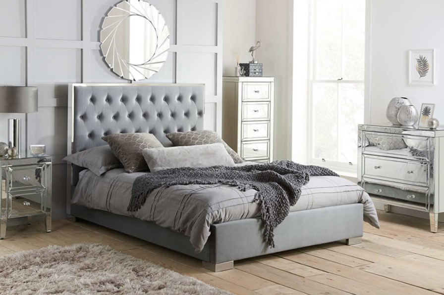 Valencia 3 Drawer Chest