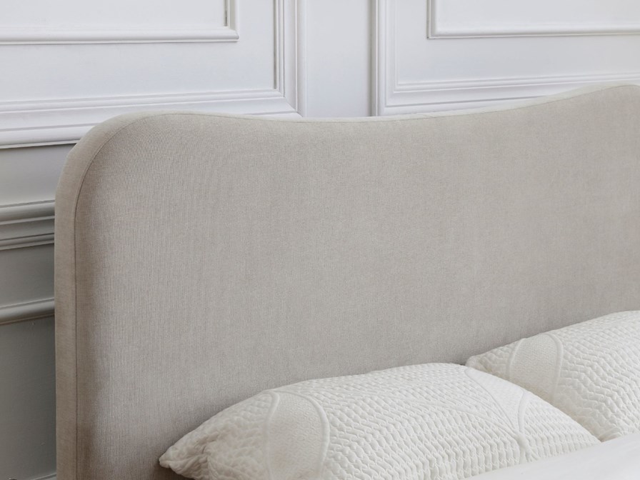 Mollie Fabric Bed