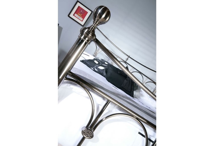 Gamma Metal Bed Frame