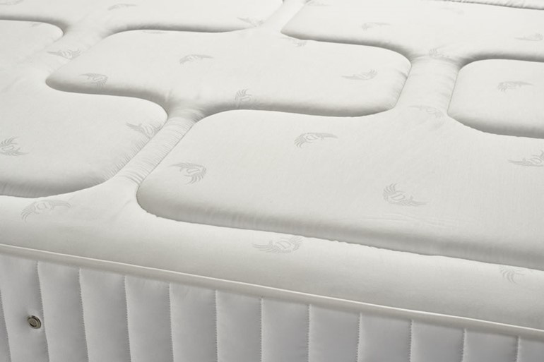 Julia Standard Mattress