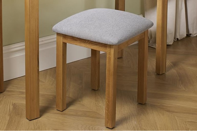 Woburn Stool