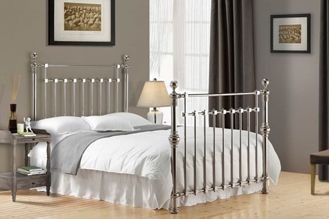 Edward 4'6'' Double Metal Bed Frame