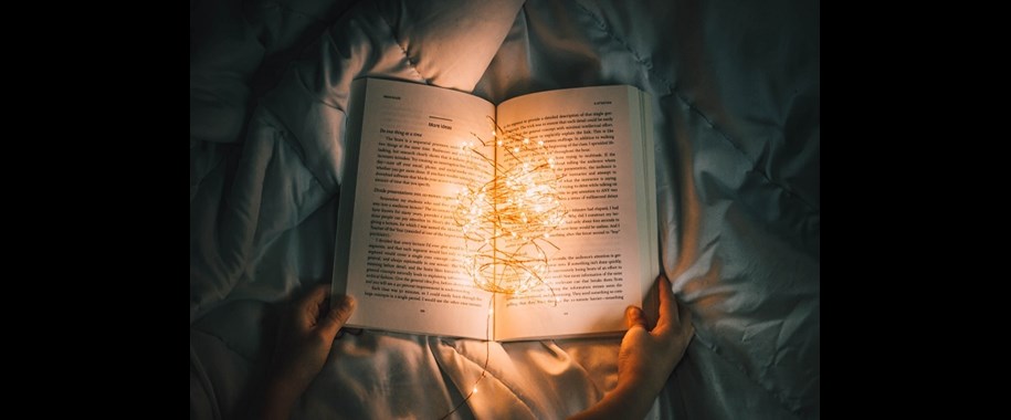 8  Atmospheric Books To Save For Bedtime