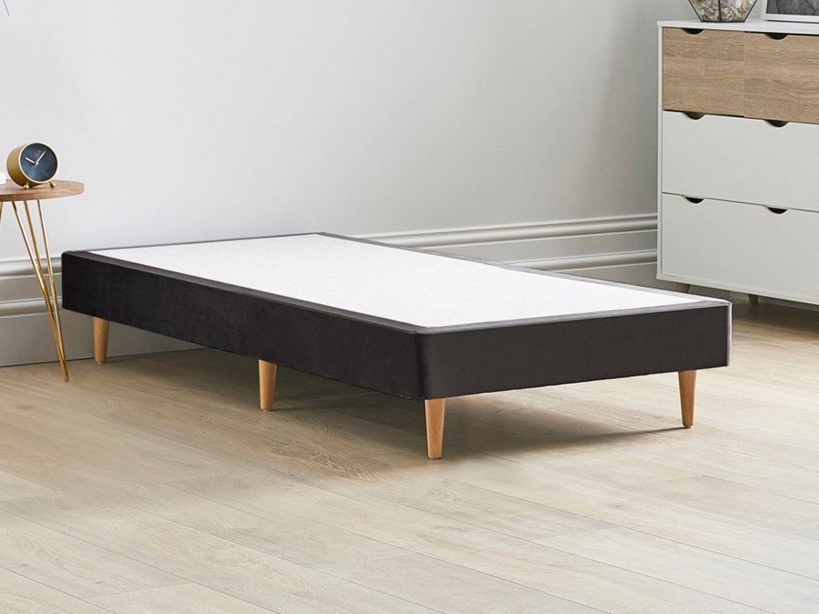 Divan Bed Base On Wooden Legs