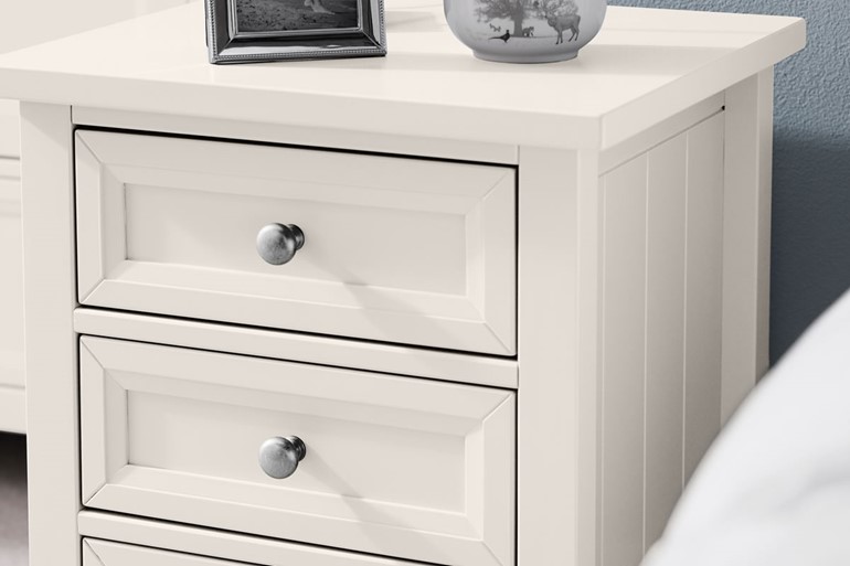 Maine White 3 Drawer Chest