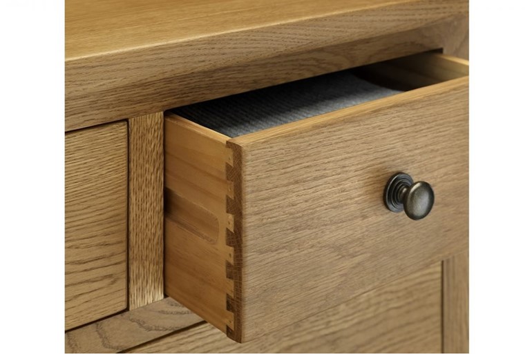 Marlborough Oak 4 Drawer Chest